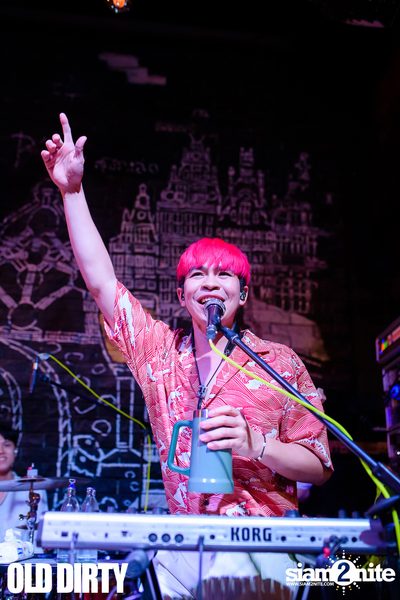 Slapkiss at Old Dirty — photo 51