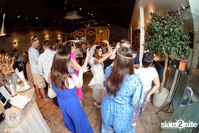 คืน Mamma Mia ที่ Aesop's Bangkok — photo 91