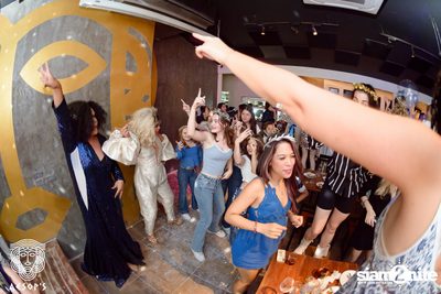 คืน Mamma Mia ที่ Aesop's Bangkok — photo 143