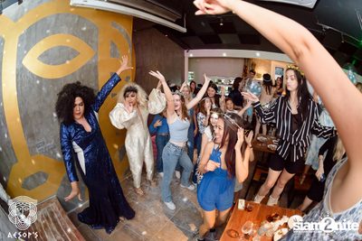 คืน Mamma Mia ที่ Aesop's Bangkok — photo 145