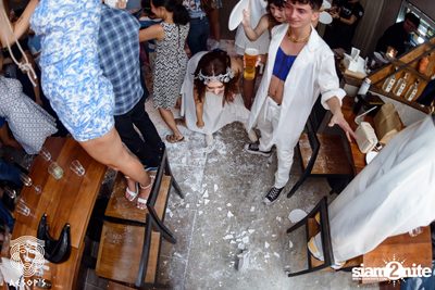 คืน Mamma Mia ที่ Aesop's Bangkok — photo 223