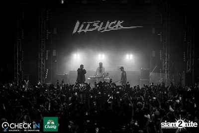  ILLSLICK ที่ร้าน Check In คลอง 6 — photo 63