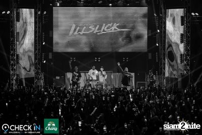  ILLSLICK ที่ร้าน Check In คลอง 6 — photo 69