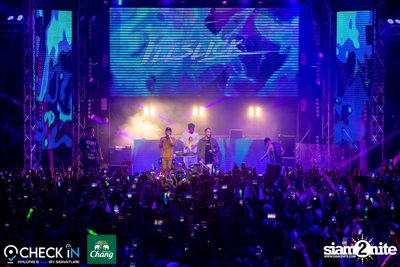  ILLSLICK ที่ร้าน Check In คลอง 6 — photo 71