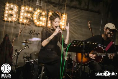 Only Monday ที่ร้าน Begin Bar & Bistro — photo 2