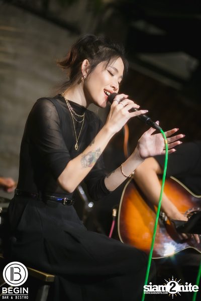 Only Monday ที่ร้าน Begin Bar & Bistro — photo 7