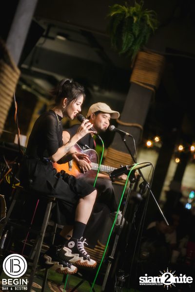 Only Monday ที่ร้าน Begin Bar & Bistro — photo 15