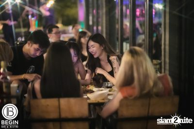 Only Monday ที่ร้าน Begin Bar & Bistro — photo 30