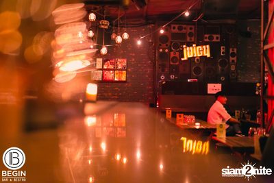 Only Monday ที่ร้าน Begin Bar & Bistro — photo 136