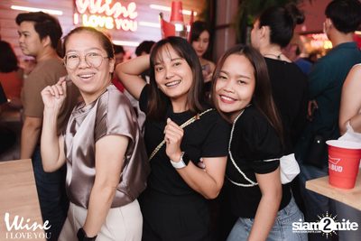 Slot Machine at Wine I Love You Thonglor — photo 11