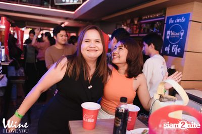 Slot Machine at Wine I Love You Thonglor — photo 14