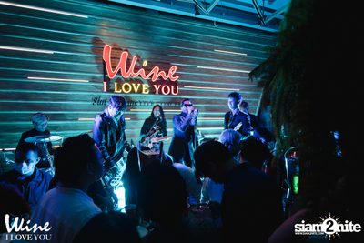 Slot Machine at Wine I Love You Thonglor — photo 64