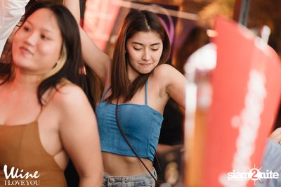 Slot Machine at Wine I Love You Thonglor — photo 96