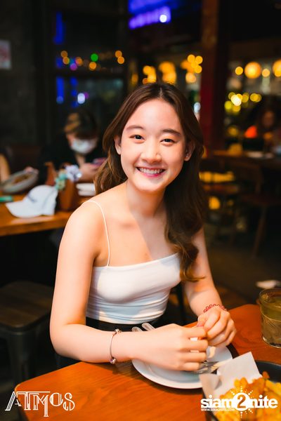 Slapkiss & Bean Napason at Atmos Thonglor — photo 13
