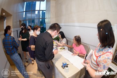 Friday Night at Oriental Residence Bangkok — photo 17
