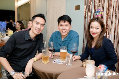 Friday Night at Oriental Residence Bangkok — photo 38