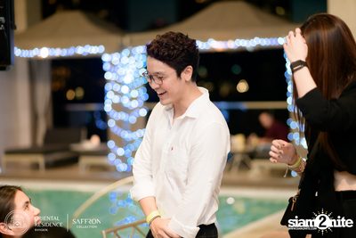 Friday Night at Oriental Residence Bangkok — photo 40