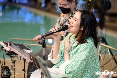 Friday Night at Oriental Residence Bangkok — photo 50