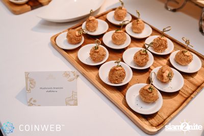 Are you game? by Coinweb at Baan Dusit Thani — photo 8