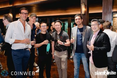 Are you game? by Coinweb at Baan Dusit Thani — photo 204