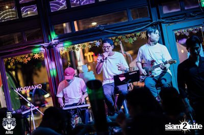 Lipta live at AINU Bar  — photo 4
