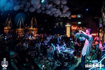 Lipta live at AINU Bar  — photo 43