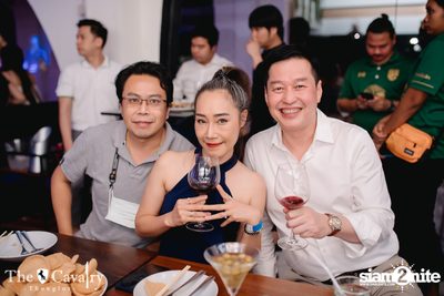 Grand Opening กับคอนเสิร์ตวง Mean concert ที่ร้าน The Cavalry Thonglor — photo 54