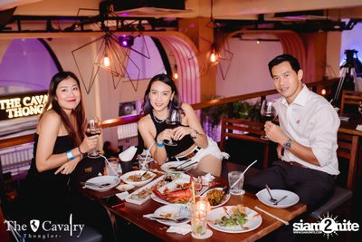Grand Opening กับคอนเสิร์ตวง Mean concert ที่ร้าน The Cavalry Thonglor — photo 84