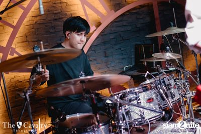 Grand Opening กับคอนเสิร์ตวง Mean concert ที่ร้าน The Cavalry Thonglor — photo 135