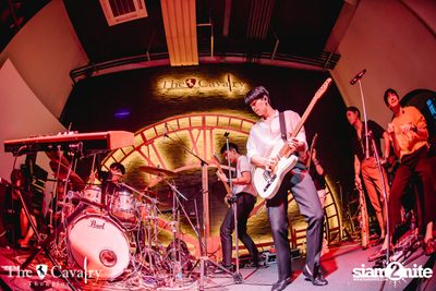 Grand Opening กับคอนเสิร์ตวง Mean concert ที่ร้าน The Cavalry Thonglor — photo 146