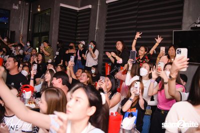 คอนเสิร์ต Non Tanont ที่ร้าน Belong Bar & Bistro — photo 136