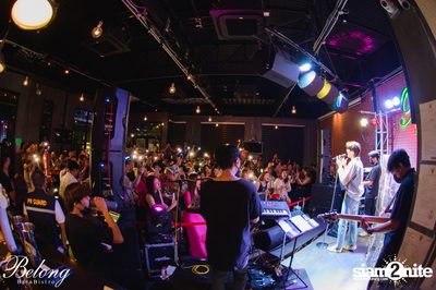 คอนเสิร์ต Non Tanont ที่ร้าน Belong Bar & Bistro — photo 179