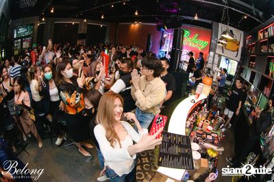คอนเสิร์ต Non Tanont ที่ร้าน Belong Bar & Bistro — photo 184