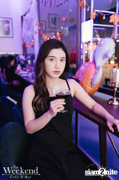 Halloween Party at The Weekend Cafe & Bar — photo 42