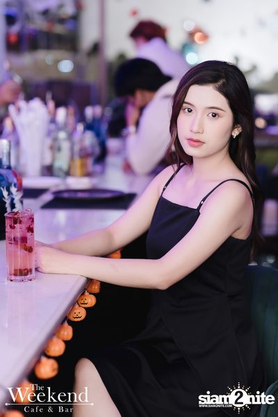 Halloween Party at The Weekend Cafe & Bar — photo 96
