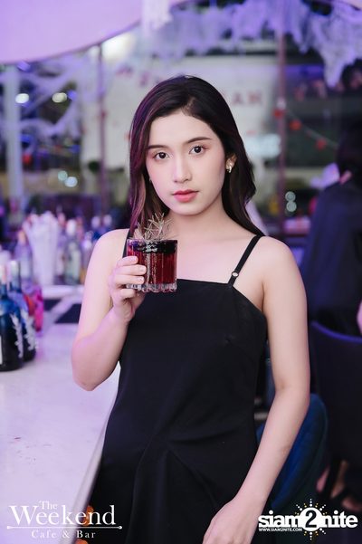 Halloween Party at The Weekend Cafe & Bar — photo 101