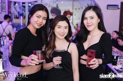 Halloween Party at The Weekend Cafe & Bar — photo 115