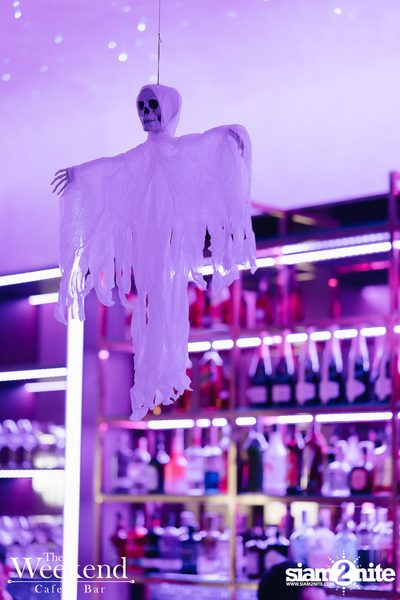 Halloween Party at The Weekend Cafe & Bar — photo 153
