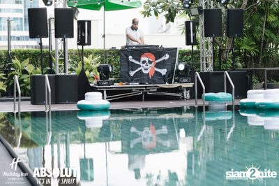 Pool Party at Holiday Inn Sukhumvit  — photo 9