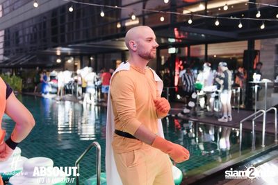 Pool Party at Holiday Inn Sukhumvit  — photo 68
