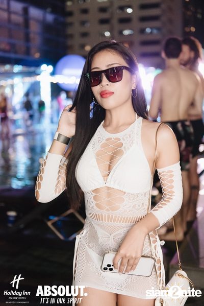 Pool Party at Holiday Inn Sukhumvit  — photo 90