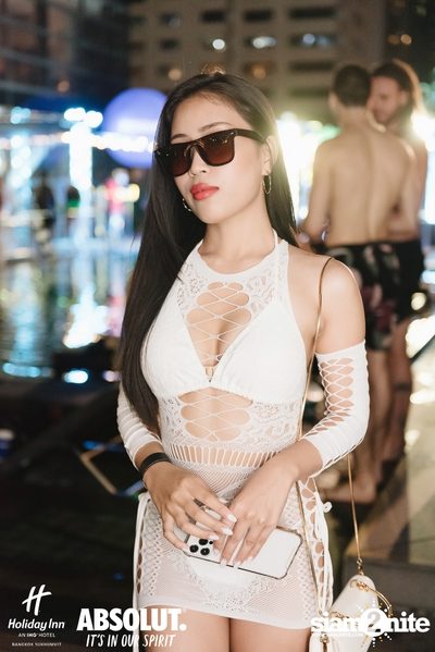 Pool Party at Holiday Inn Sukhumvit  — photo 92