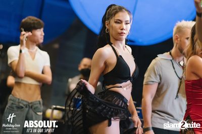Pool Party at Holiday Inn Sukhumvit  — photo 99