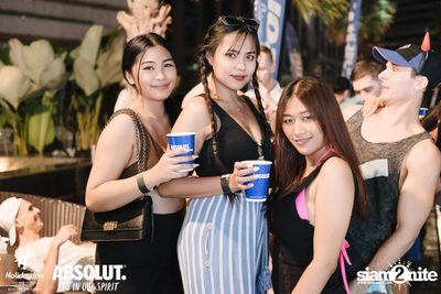 Pool Party at Holiday Inn Sukhumvit  — photo 111