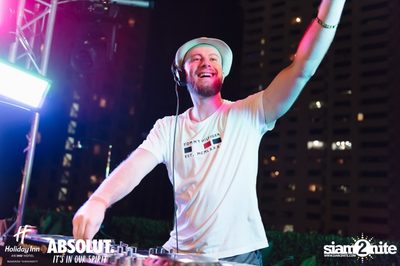 Pool Party at Holiday Inn Sukhumvit  — photo 164