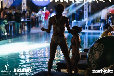 Pool Party at Holiday Inn Sukhumvit  — photo 174