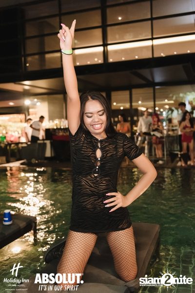 Pool Party at Holiday Inn Sukhumvit  — photo 176
