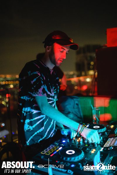 Mad House - Rooftop of Horrors ที่ Octave Rooftop Lounge & Bar — photo 10