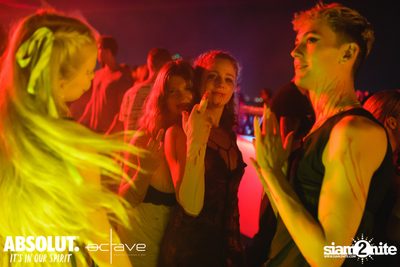 Mad House - Rooftop of Horrors ที่ Octave Rooftop Lounge & Bar — photo 13