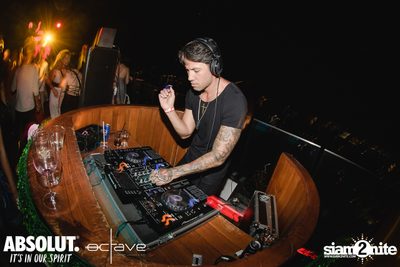 Mad House - Rooftop of Horrors ที่ Octave Rooftop Lounge & Bar — photo 144